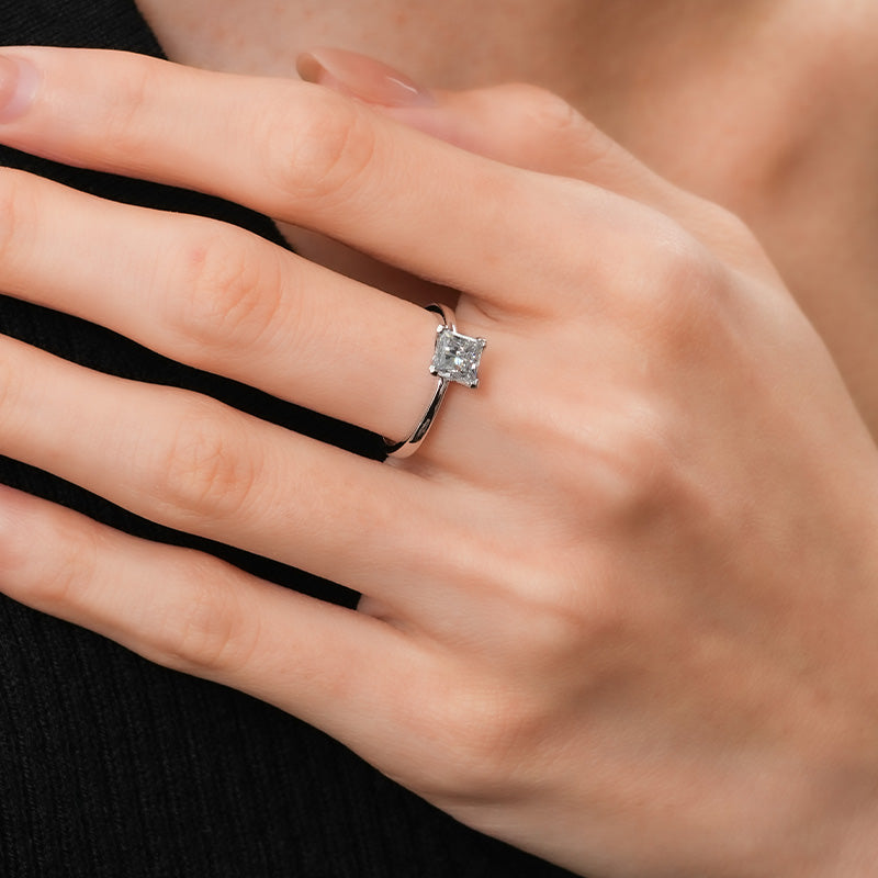 Deino Beloved Diamond Ring